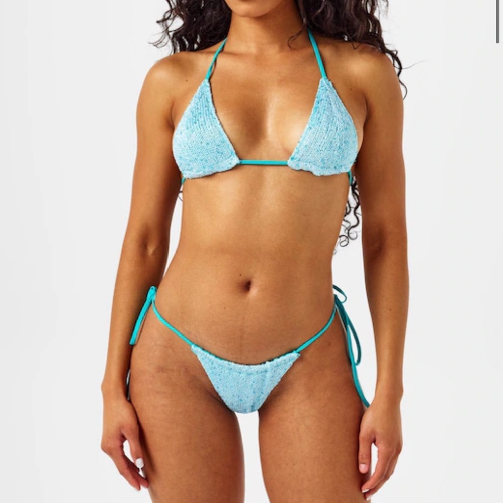 Aqua Textured Bikini Set